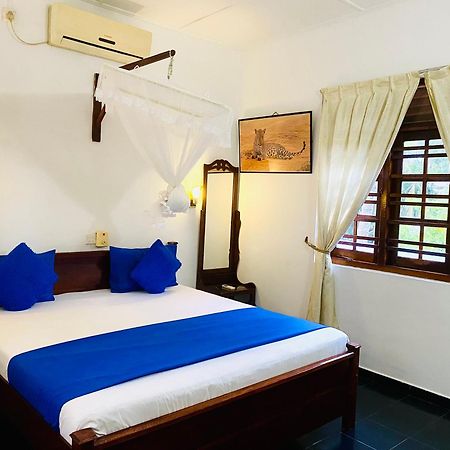 Mali Guest House Хиккадува Экстерьер фото