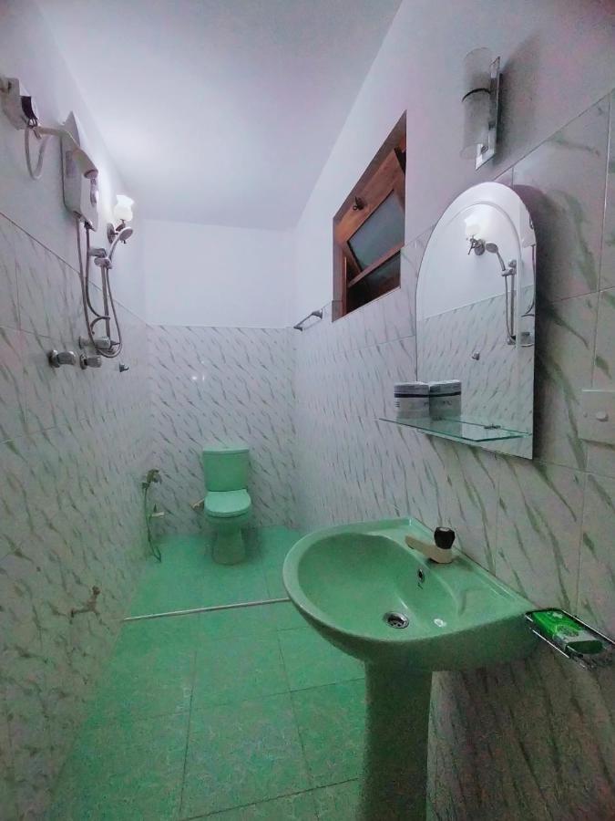 Mali Guest House Хиккадува Экстерьер фото